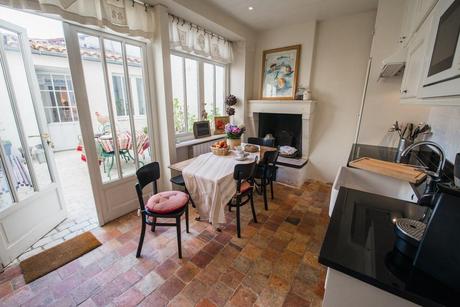 Maison d'Aquitaine - cuisine / salle à manger