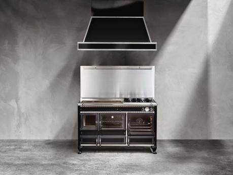 J.Corradi presenta: le sue cucine a legna