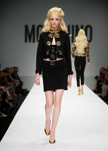 Milano Fashion Week: Moschino SS 2015 Fashion Show