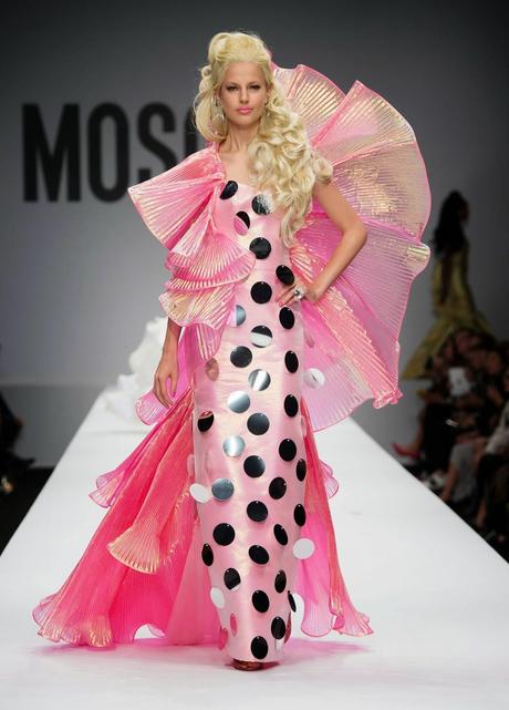 Milano Fashion Week: Moschino SS 2015 Fashion Show