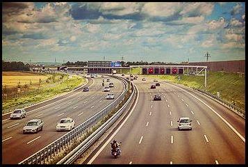 21 Settembre: 2 4 6 8 Motorway