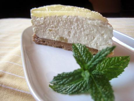 Cheesecake all' ananas con cioccolato bianco e menta - Pineapple cheesecake with white chocolate and mint