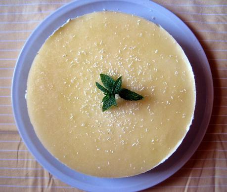 Cheesecake all' ananas con cioccolato bianco e menta - Pineapple cheesecake with white chocolate and mint