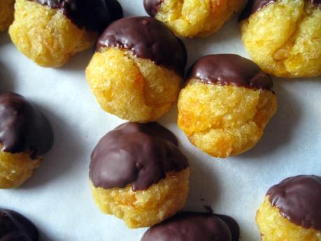Bocconcini Vegan albicocche e cioccolato - Vegan apricot and dark chocolate cookies