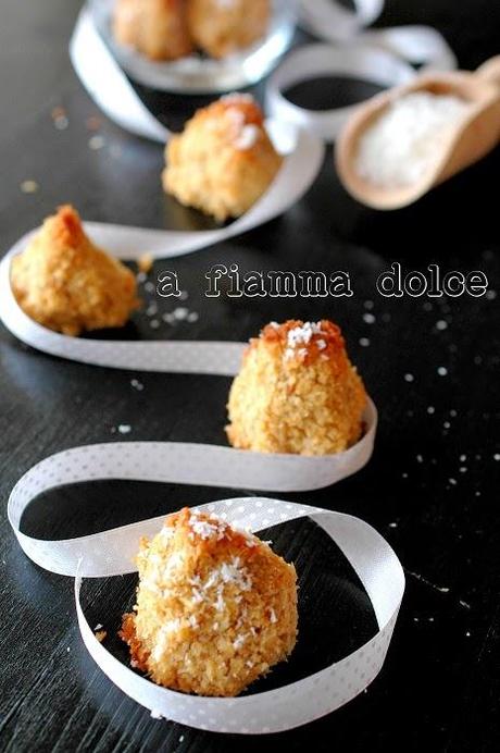 Dolcetti al cocco e semi di lino vegan e light