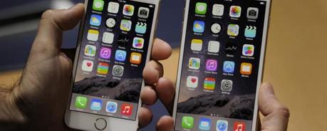 Apple Inc. Reveals Bigger-Screen iPhones Alongside Wearables