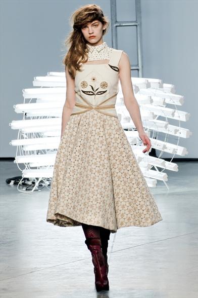 NYFW Fall Winter 2011/2012: il romanticismo campestre di Rodarte