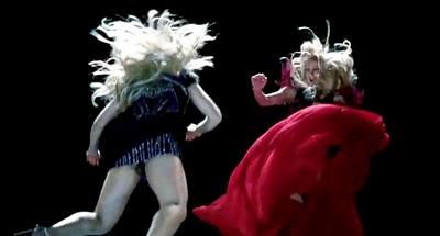 Britney Spears e la clip di  Hold it against me(teoritis)