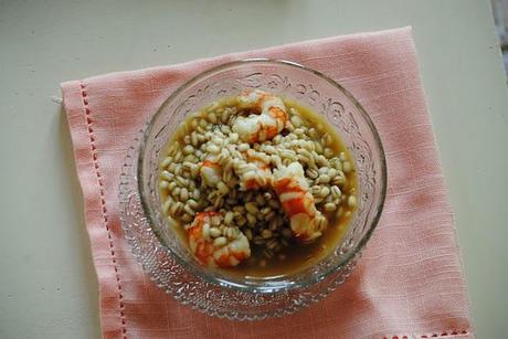 Zuppetta di orzo e gamberi