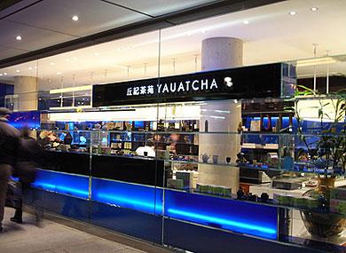 Cameriere gay licenziato, vince causa contro datore di lavoro