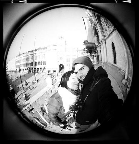 LOMOGRAPHY • a VENEZIA con Diana F+ Mr Pink e ILFORD HP5 PLUS