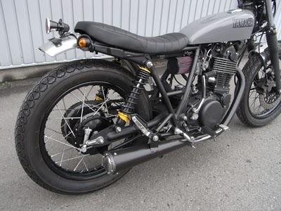 Yamaha SR400 Street Tracker