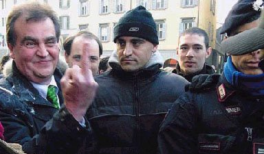 Calderoli: “La festa dei lavoratori andrebbe celebrata lavorando”