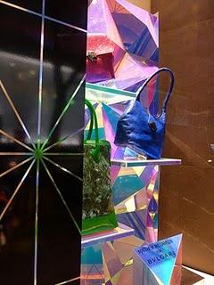 Le vetrine di Ginza Tokyo: eleganza, colore e saldi di lusso!