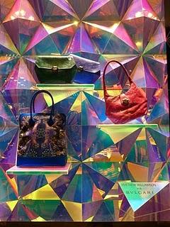 Le vetrine di Ginza Tokyo: eleganza, colore e saldi di lusso!