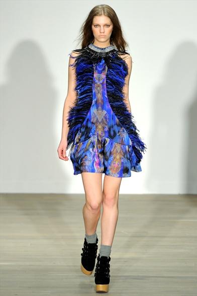 London FW women a/i 2011-2012: Matthew Williamson