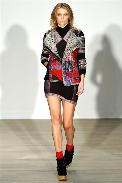 London FW women a/i 2011-2012: Matthew Williamson