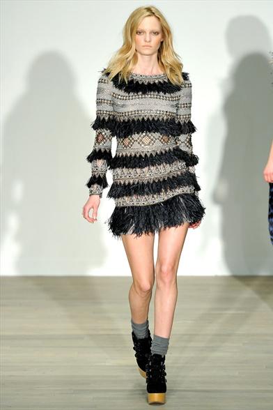 London FW women a/i 2011-2012: Matthew Williamson