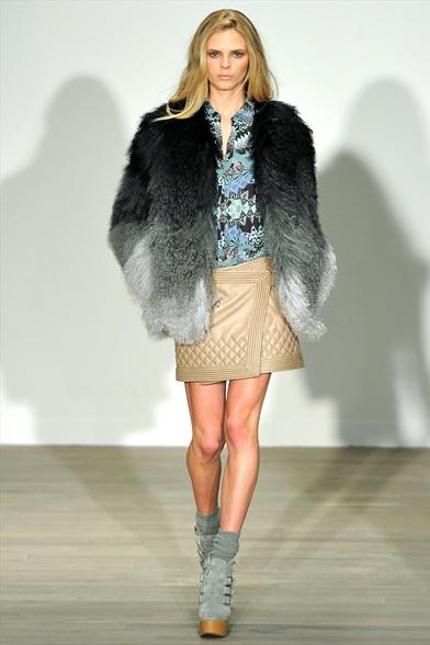 London FW women a/i 2011-2012: Matthew Williamson