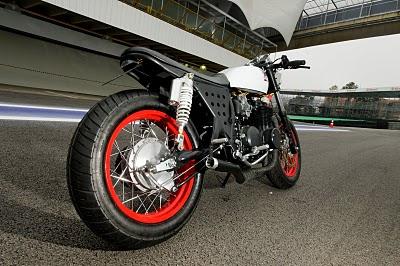 Honda Four 500 bobber