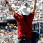 Bagno di folla Per Brad Paisley alla Daytona 500