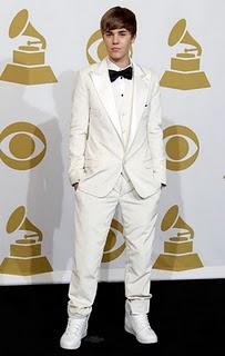 Justin Bieber snobbato dai Grammy, ma amato da… Dolce & Gabbana!