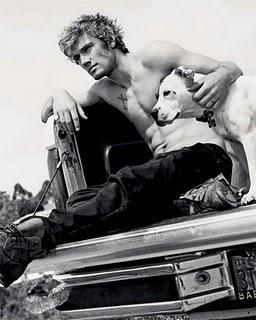 Alex Pettyfer in Dolce & Gabbana su GQ Russia Alex Pettyfer in Dolce & Gabbana su GQ Russia