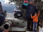 BENGASI CADUTA MANO MANIFESTANTI CONTINUA GENOCIDIO LIBIA