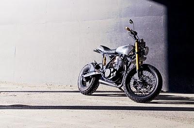 Deus Ex Machina “The Mono” SR542