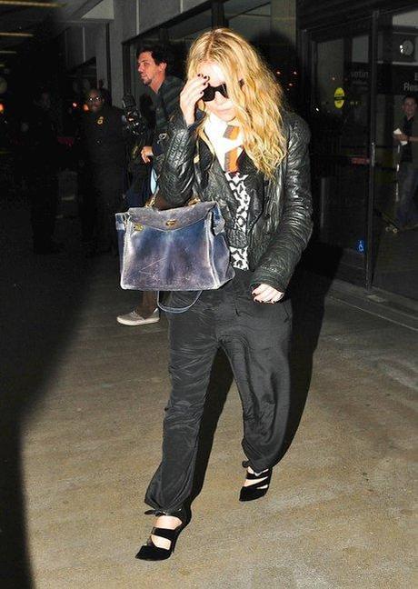 Eboni🤍 on X: Anyway here's Mary Kate Olsen with her Hermes Kelly