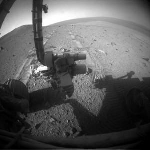 Il rover Opportunity mentre è tornato a lavorare sul suolo marziano