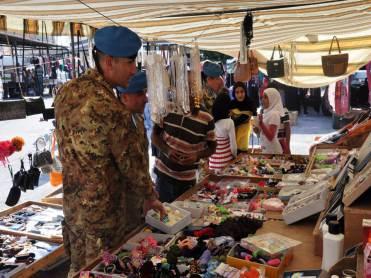 Libano/ UNIFIL Sector West. I caschi blu operativi nel programma “Market Walks”