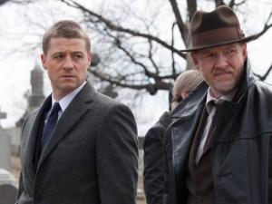 Gotham-1x01-Pilot-anticipazioni-e-trama-dellattesa-serie-tv-VIDEO-300x225