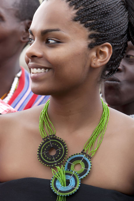 Maasai Women Art: Il Fascino di uno Stile Etico.