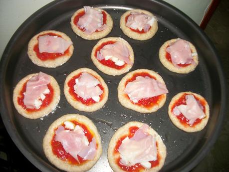 Pizzette con farina integrale.