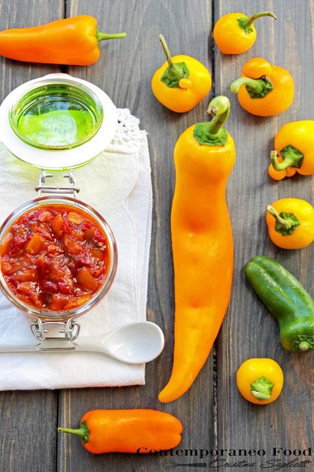 condimento ai peperoni contemporaneo food Salsa di peperoni  una quasi marmellata per un sodalizio di fine stagione giappo country 