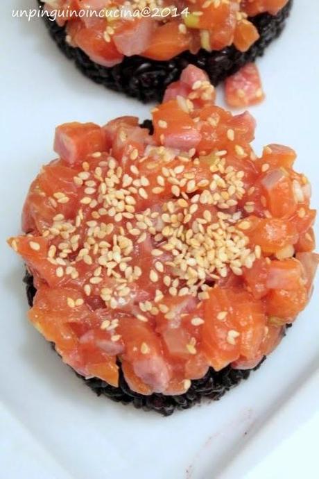 Riso venere con tartare di trota salmonata 