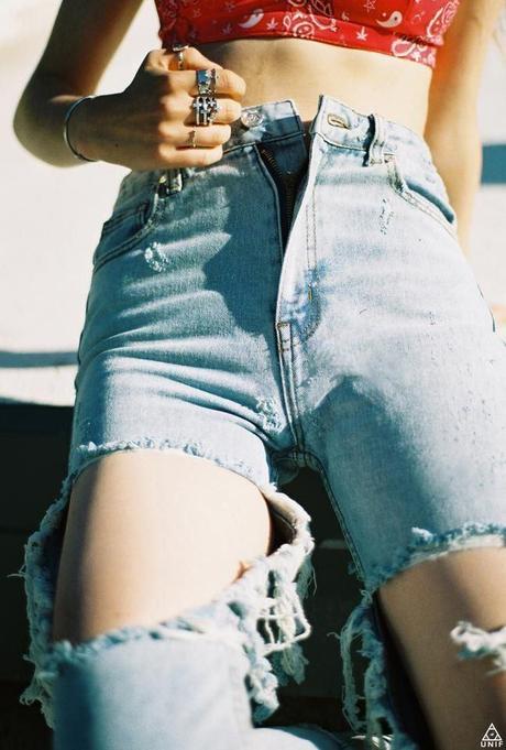 Volevo un paio di boyfriend.. ma li trovo solo strapponi! boyfriend-strapped-jeans