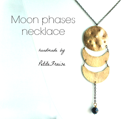 Moon phases necklace in brass #01