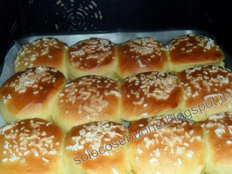 Brioche veneziane con marmellata