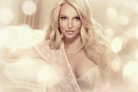 Britney Spears, più designer e meno cantante: «Se mi guardo indietro penso che ero fuori di testa»