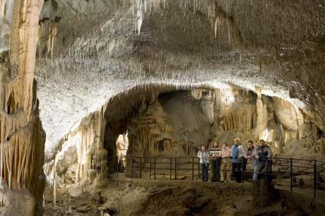 Grotte di Postumia