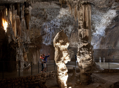 Grotte di Postumia