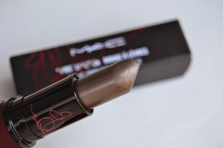 Viva Glam Rihanna 2 Swatches e Review