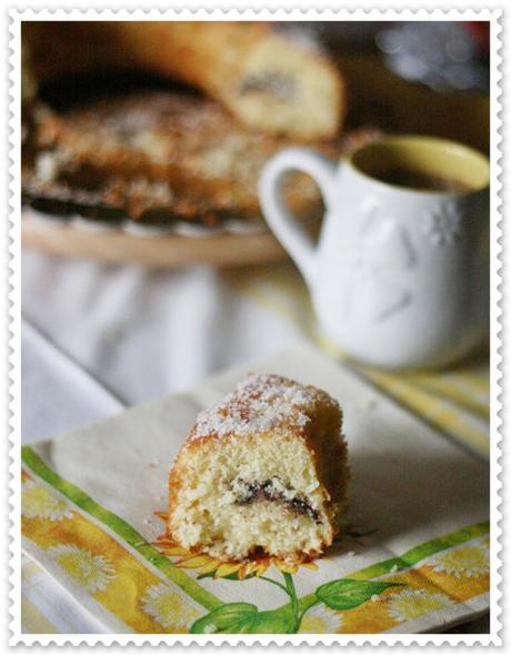 Ciambella al cocco con cuore di cioccolato 3