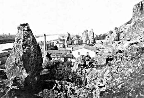 ULIVETO — VEDUTA GENERALE - Foto tratta dal libro 