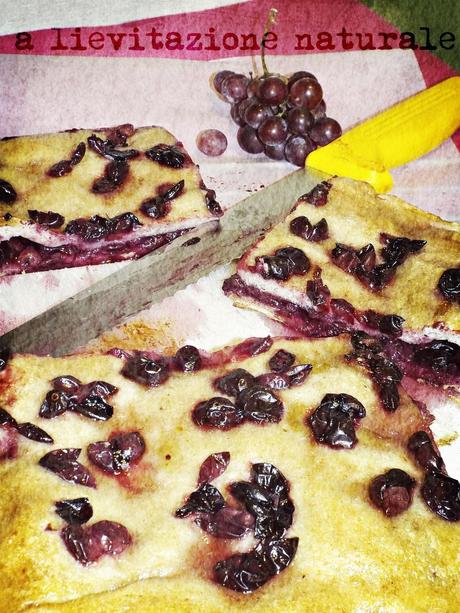 Schiacciata all'uva fragola a lievitazione naturale