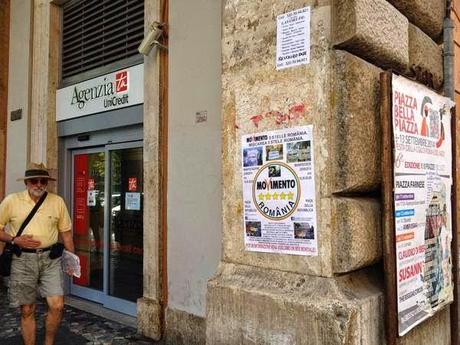 Video. Falsi manifesti del Movimento 5 Stelle all'Esquilino? L'attivista quindicenne parte e pulisce tutto. E anticipa le mosse ufficiali del Movimento