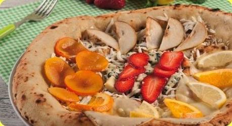 Pizza dolce alla frutta