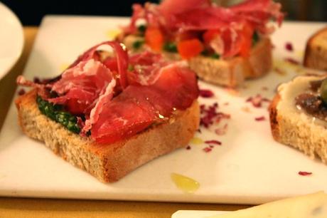 La Cantina delle Streghe a Lecce: colori e sapori della tradizione salentina